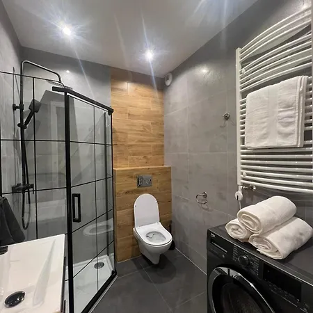 Loft Style Apartment *